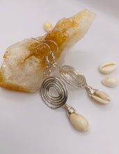 Load image into Gallery viewer, Wire Wrapped Earrings 3
